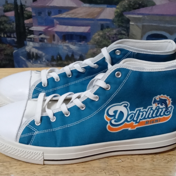 π MIAMI DOLPHINS OFFICIAL TEAM SHOES & CAP,LIKEπNEW!,Size 11.π - Picture 9 of 16